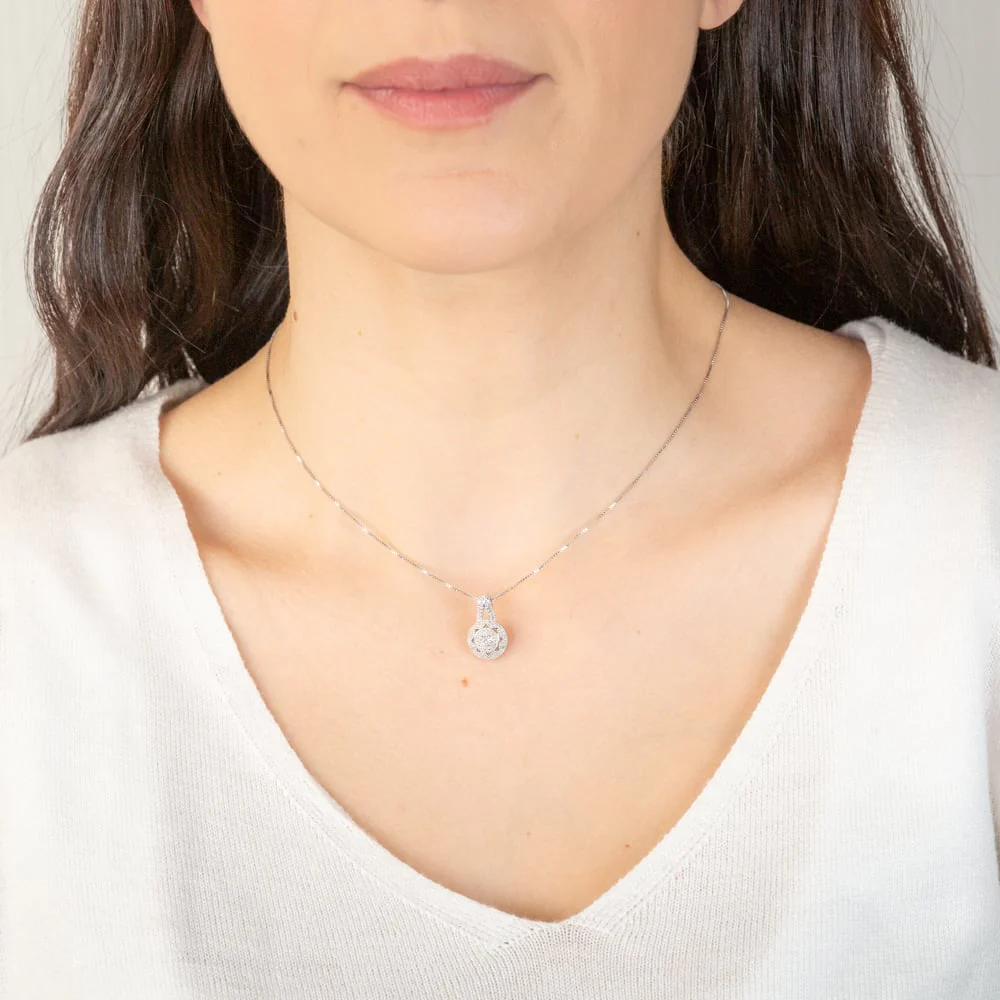 0.10 Carat Diamond Pendant in Sterling Silver on 45cm Box Chain - Image 2