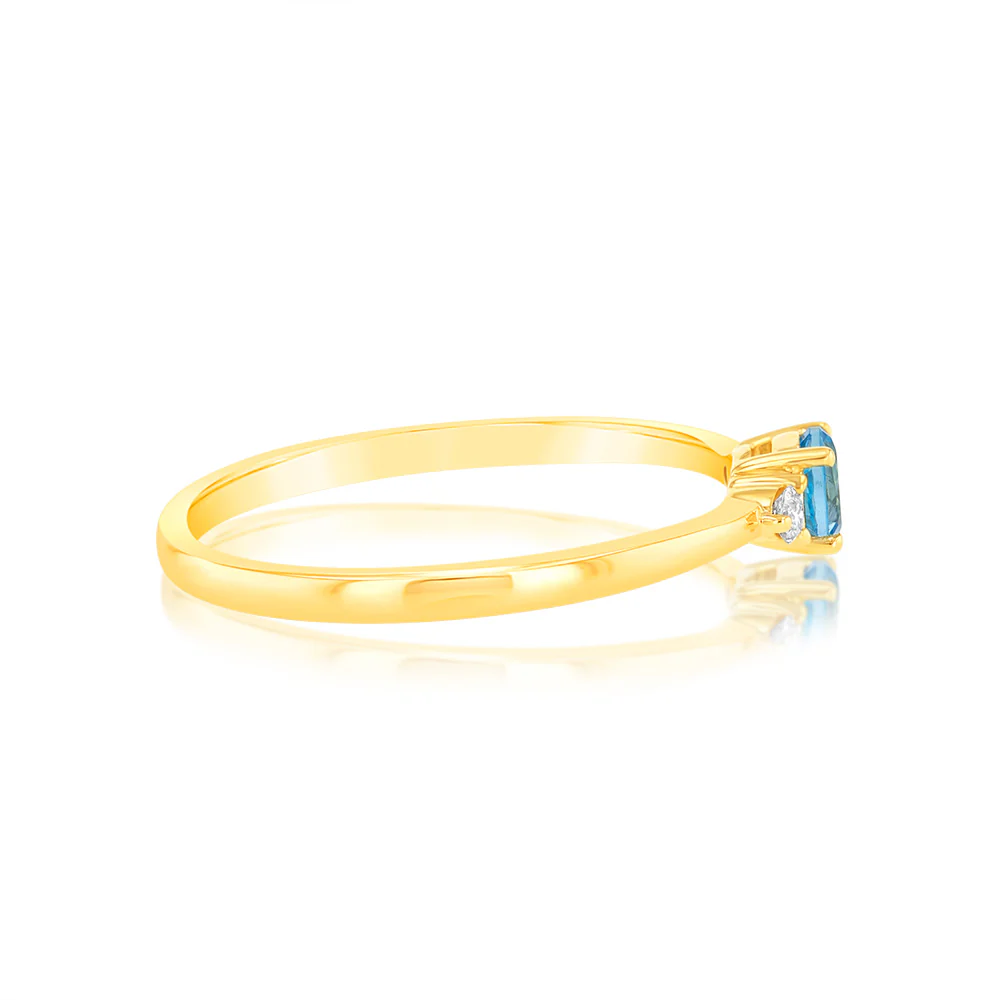 0.30 Carat Blue Topaz and Diamond Ring in 9ct Yellow Gold - Image 2