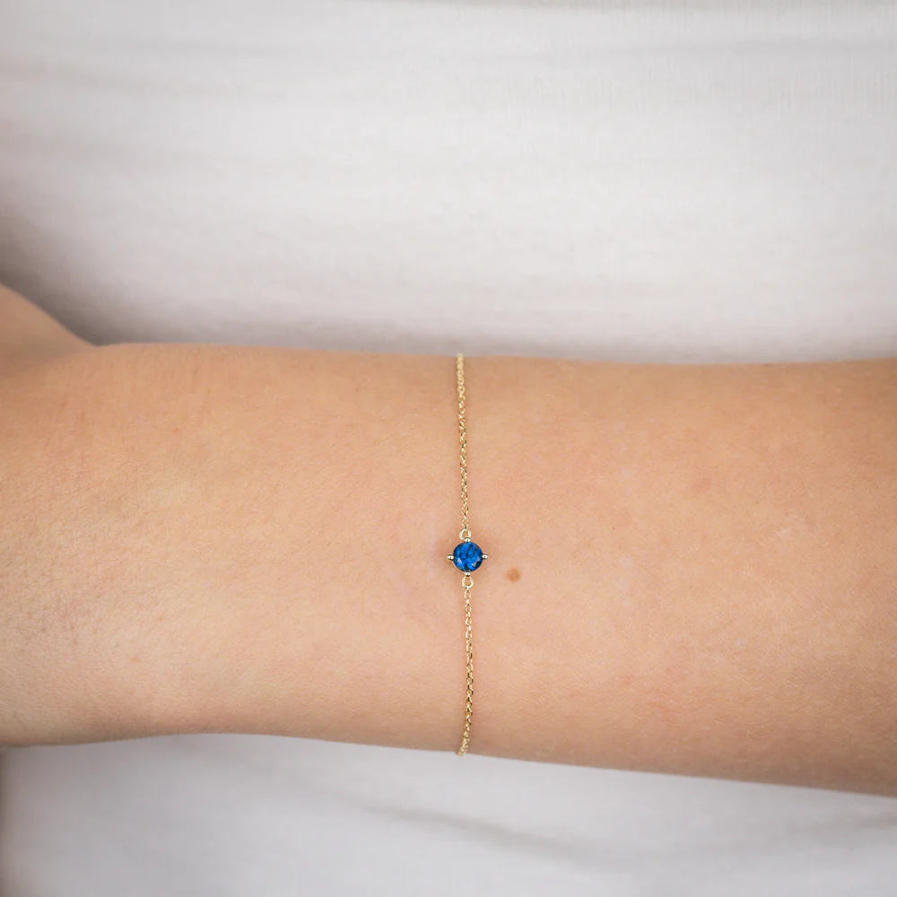 0.30 Carat Created Sapphire Adjustable Bracelet 17cm in 9ct Yellow Gold - Image 4