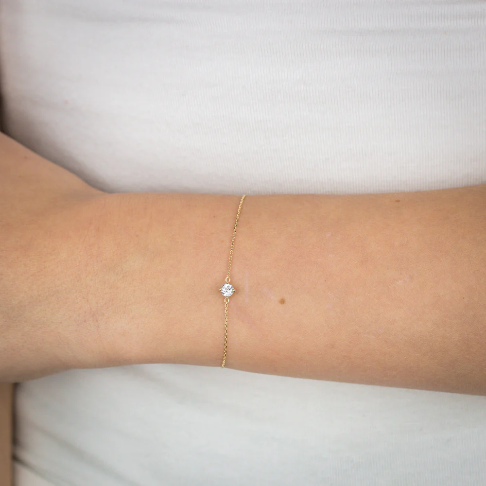 0.30 Carat White Topaz Adjustable Bracelet 17cm in 9ct Yellow Gold - Image 5
