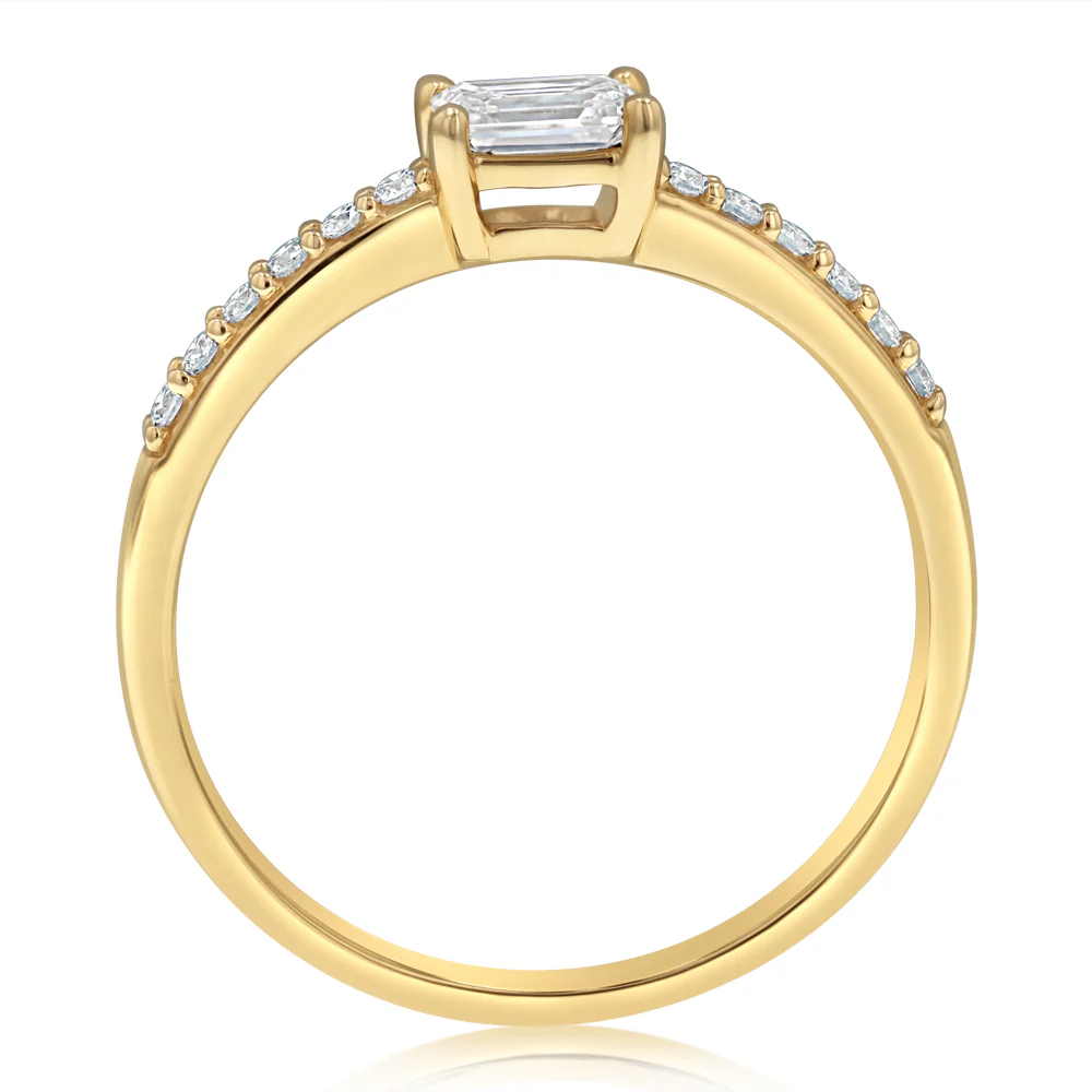 0.40 Carat Luminesce Lab Grown Emerald Brilliant Cut Ring in 9ct Yellow Gold - Image 3