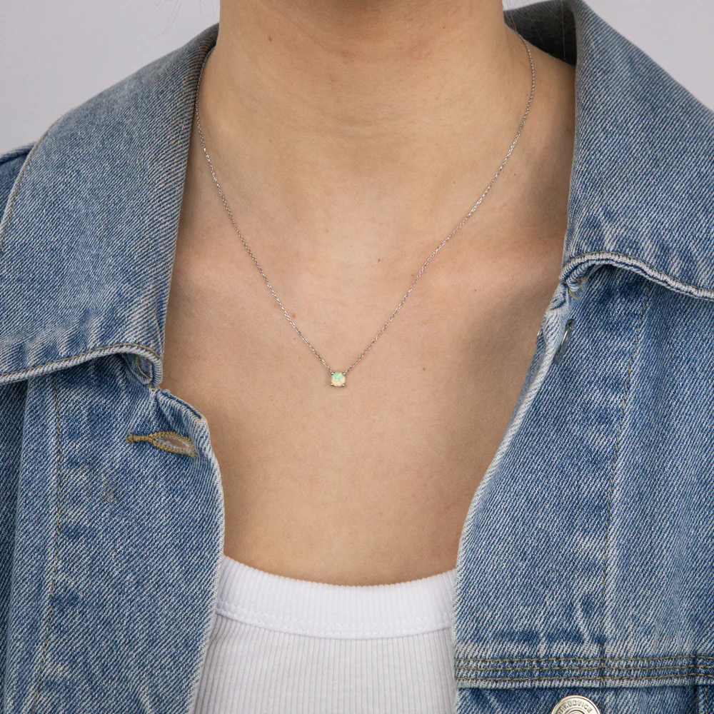 0.40 Carat Opal Pendant with 45cm Chain in 9ct White Gold - Image 2