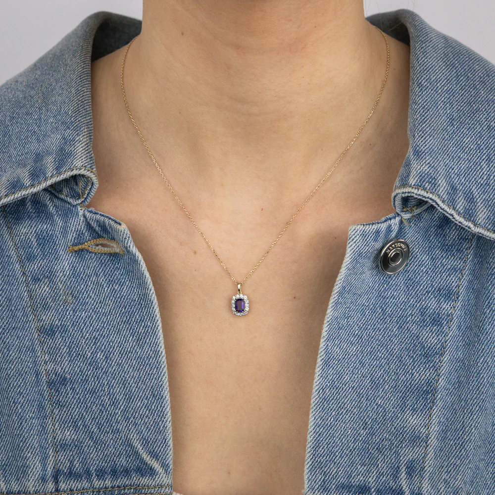 0.54 Carat Amethyst and Diamond Pendant with 45cm Chain in 9ct Yellow Gold - Image 2
