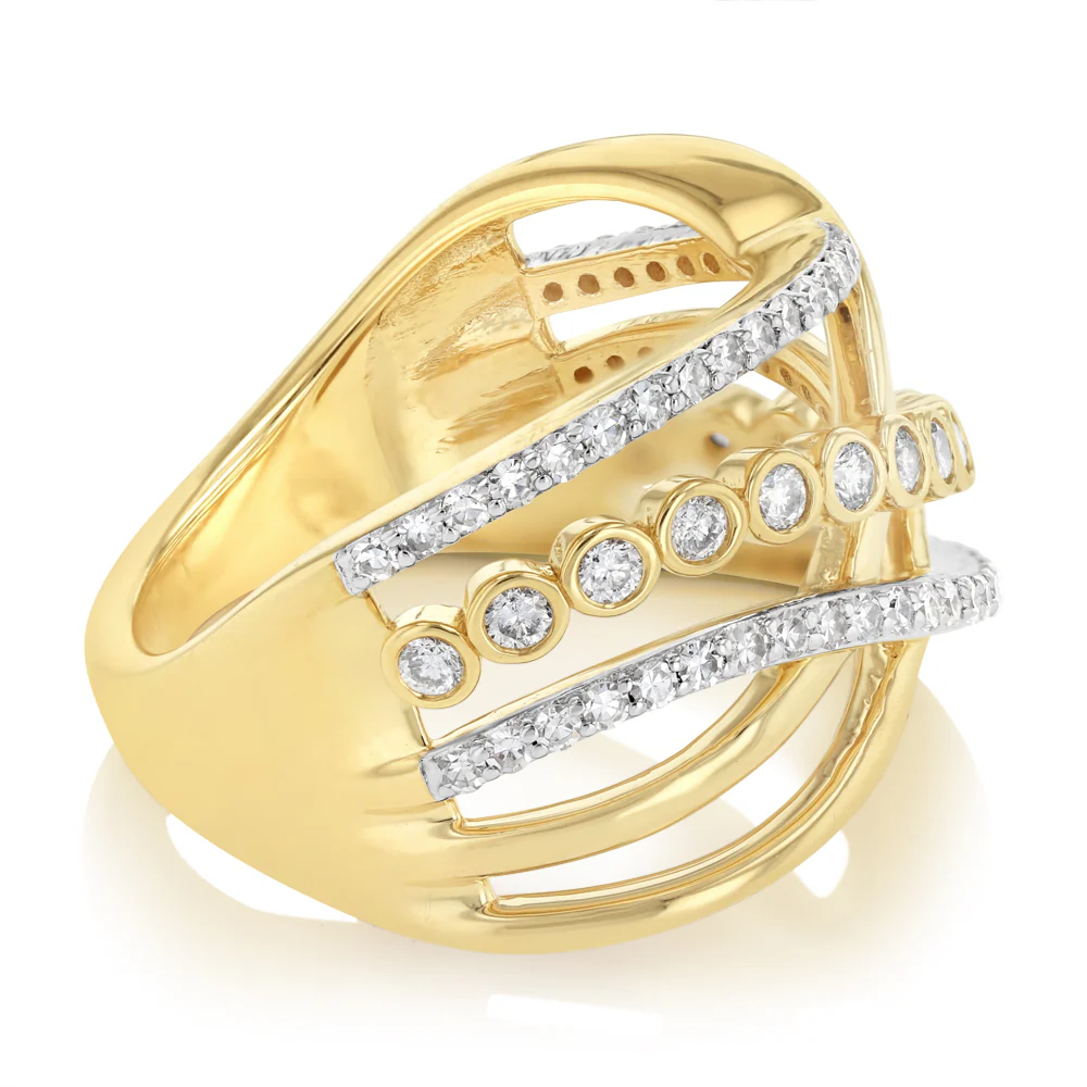 0.62 Carat Diamond Ring in 9ct Yellow Gold - Image 2