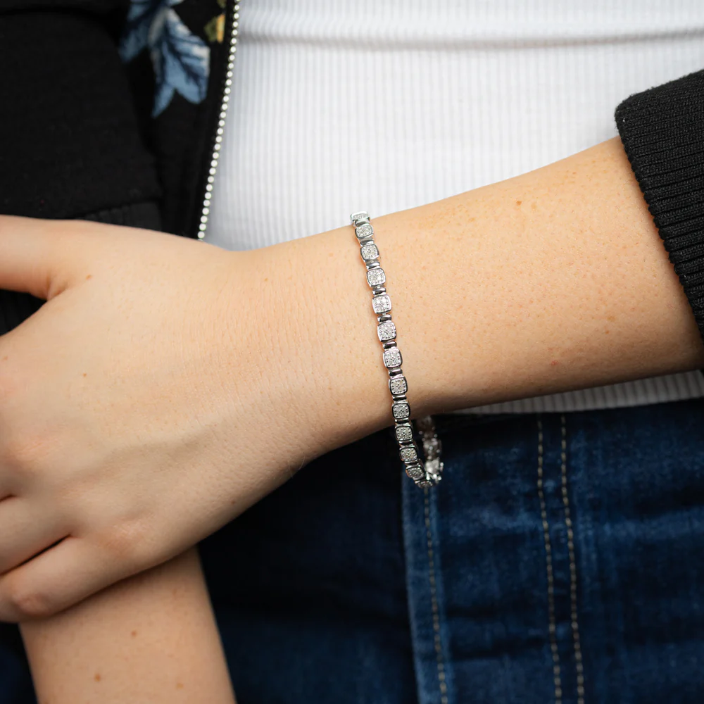 0.95 Carat Diamond Bracelet in Sterling Silver - Image 3