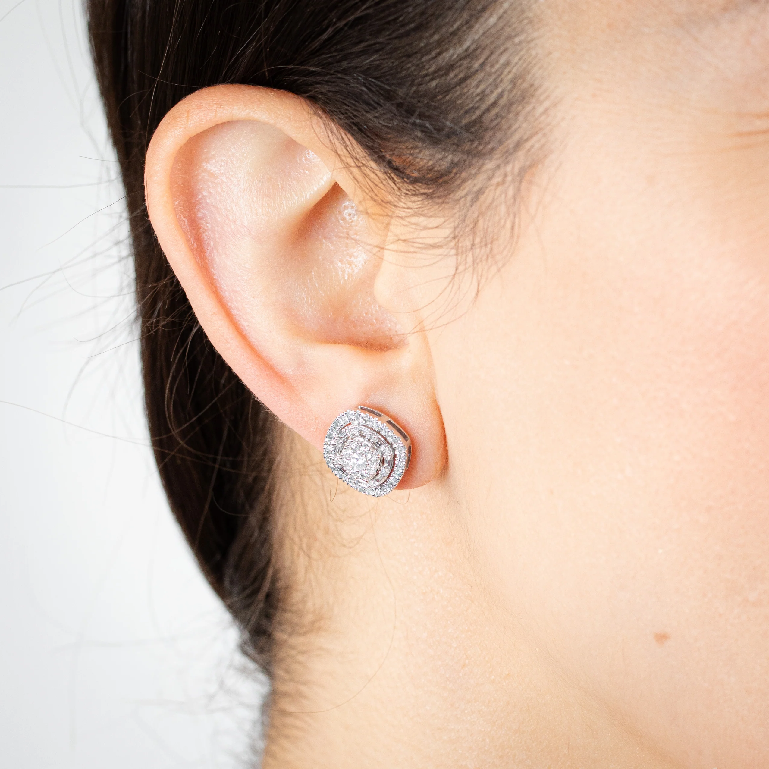 0.95 Carat Diamond Cluster Stud Earrings - Image 2