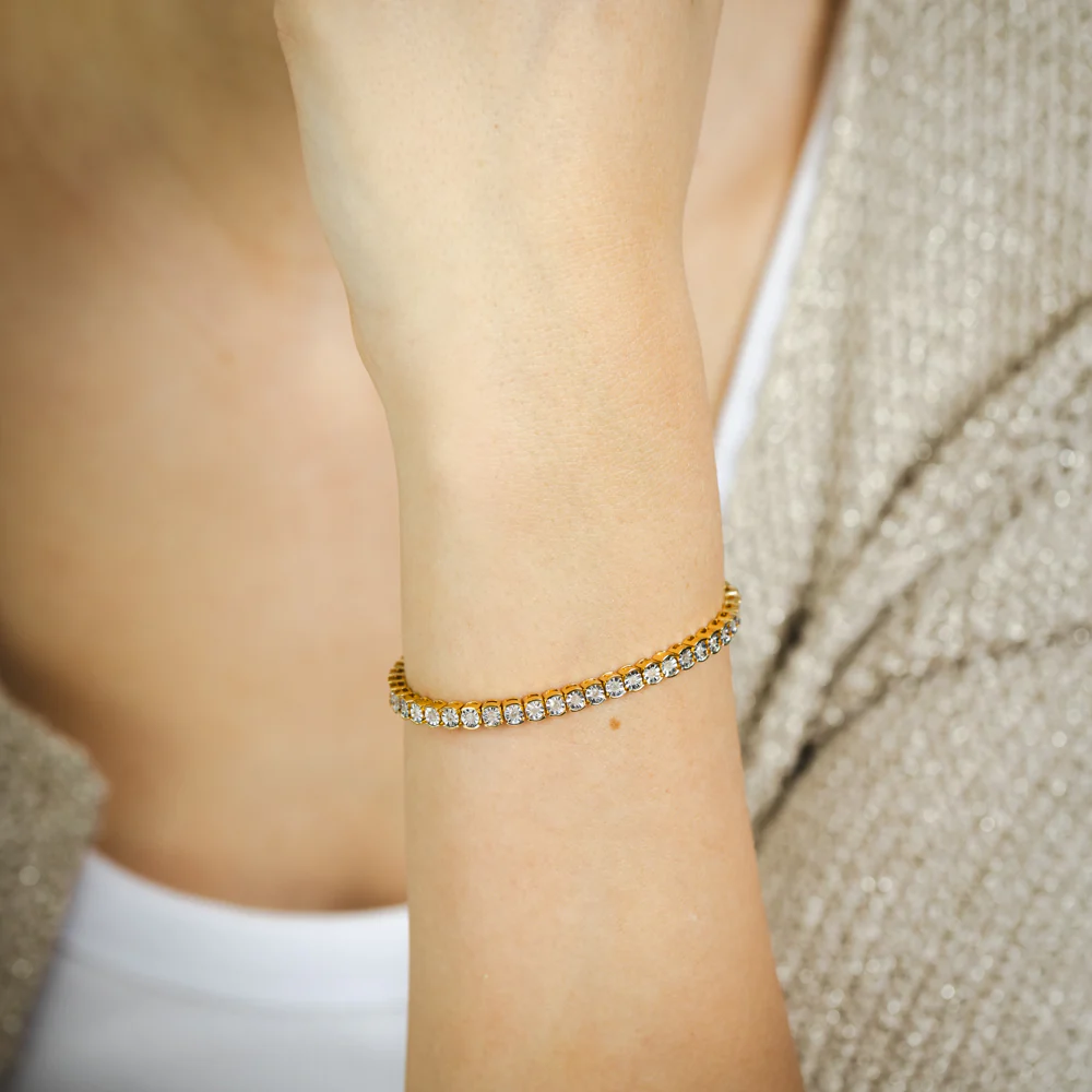 0.95 Carat Diamond Tennis 19cm  Bracelet in Gold Plated Silver - Image 4