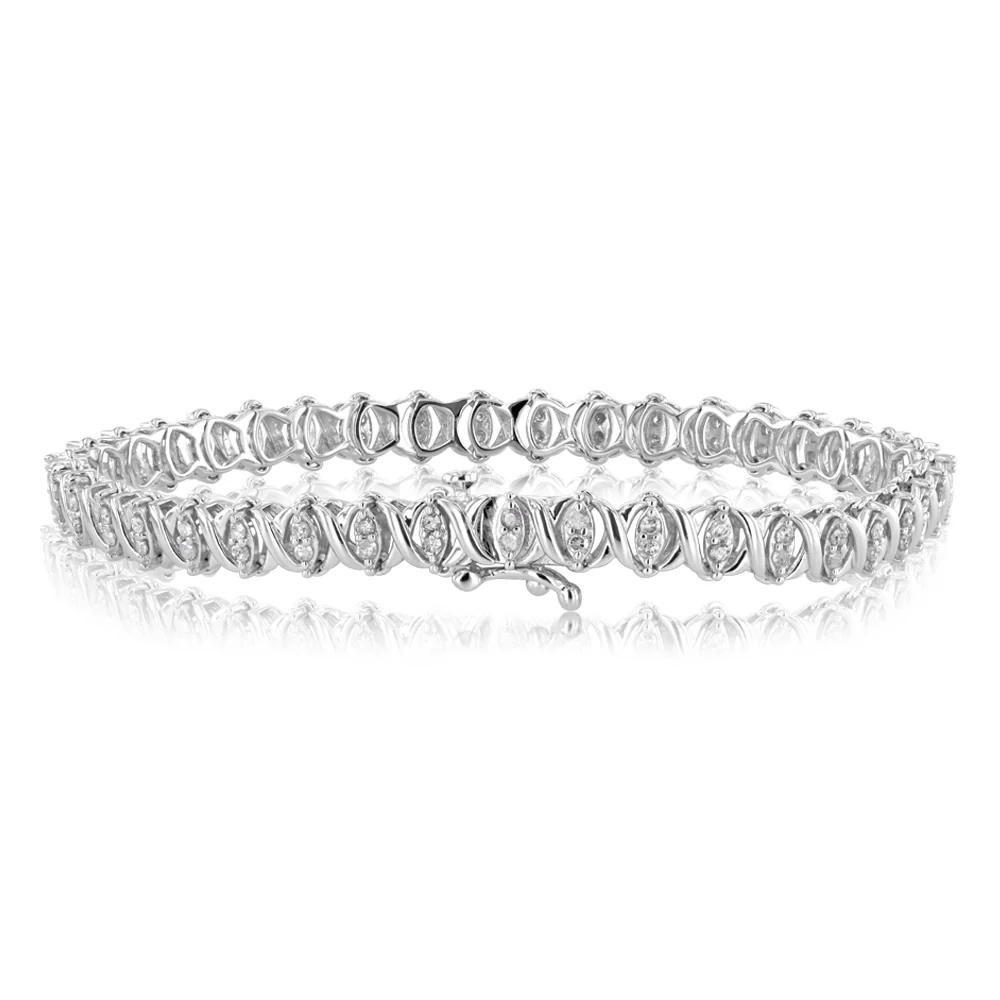 0.95 Carat Diamond Tennis Bracelet in Sterling Silver - Image 4