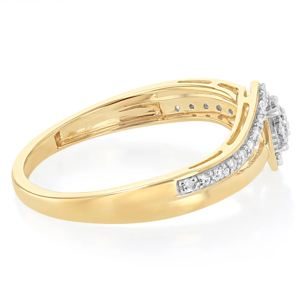 1/10 Carat Diamond Ring in 9ct Yellow Gold - Image 2