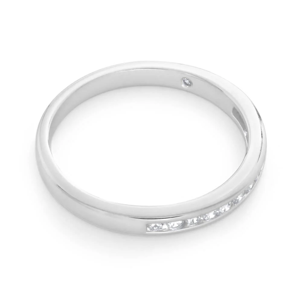 1/4 Carat Flawless Cut 18ct White Gold Diamond Ring With 13 Diamonds - Image 2