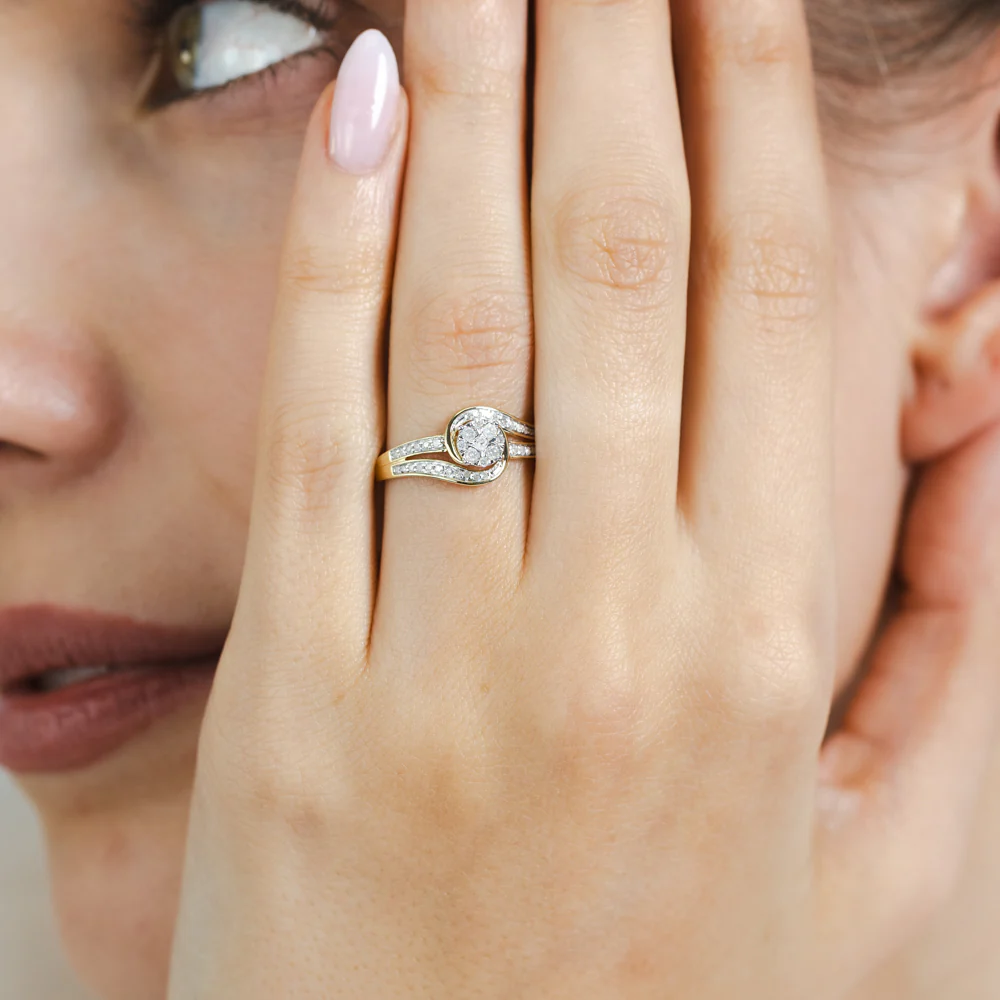 1/5 Carat Diamond Dress Ring in 9ct Yellow Gold - Image 3