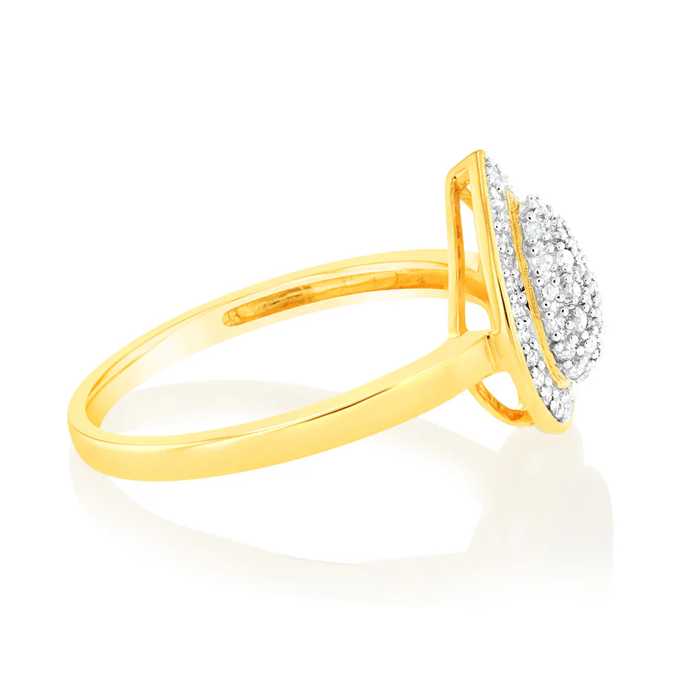 1/5Carat Pear Shaped Diamond Ring in 9ct Yellow Gold - Image 2