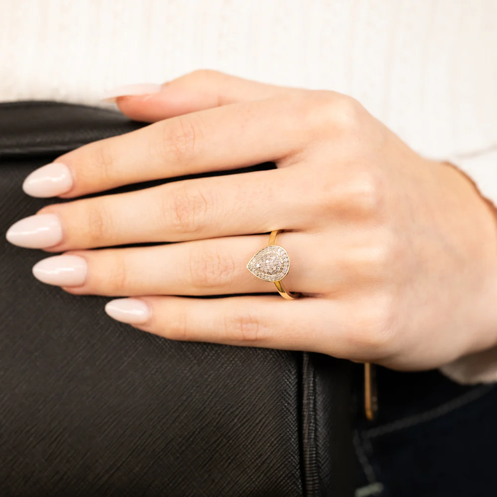1/5Carat Pear Shaped Diamond Ring in 9ct Yellow Gold - Image 3