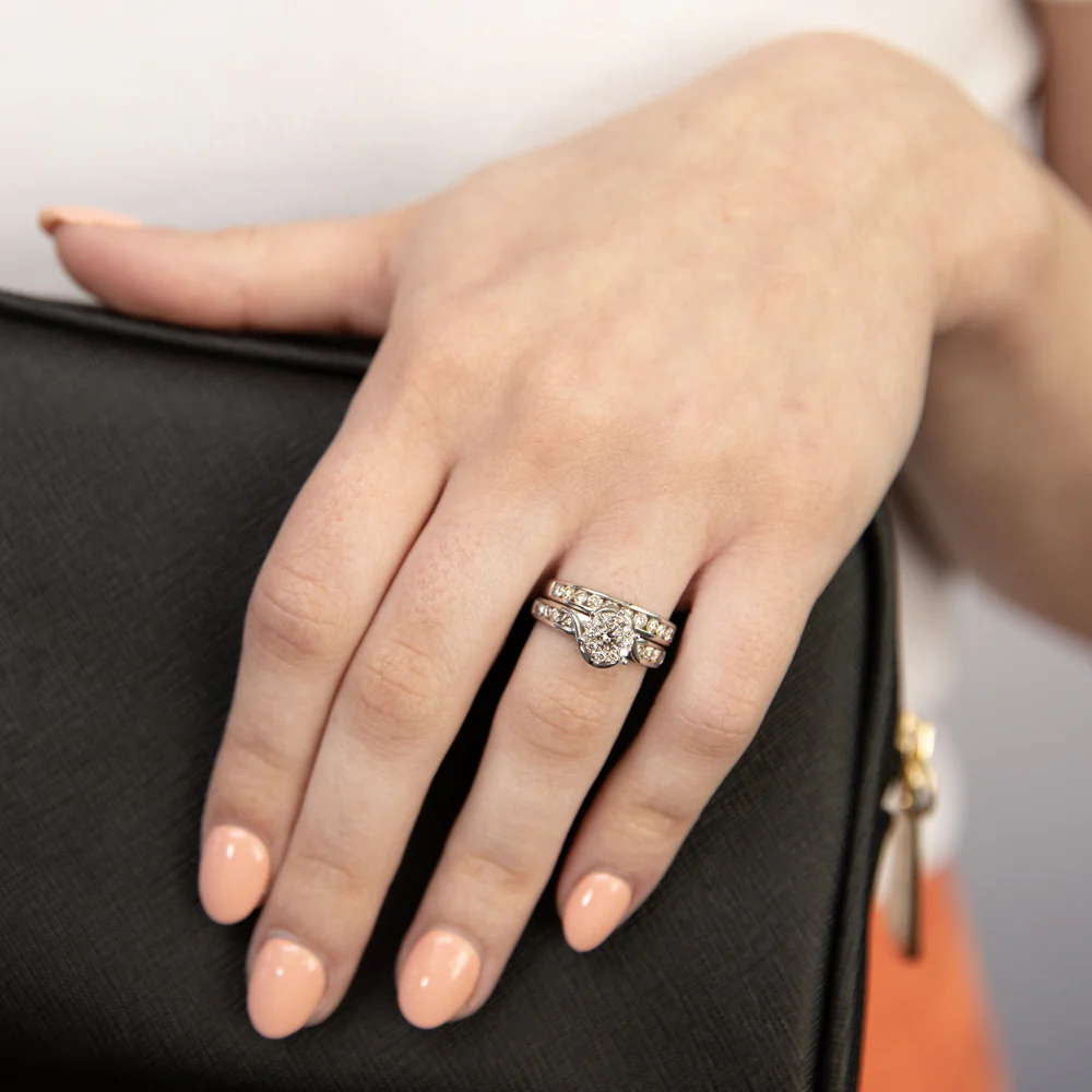 1 Carat 2 Ring Bridal Set in 9ct White Gold - Image 3
