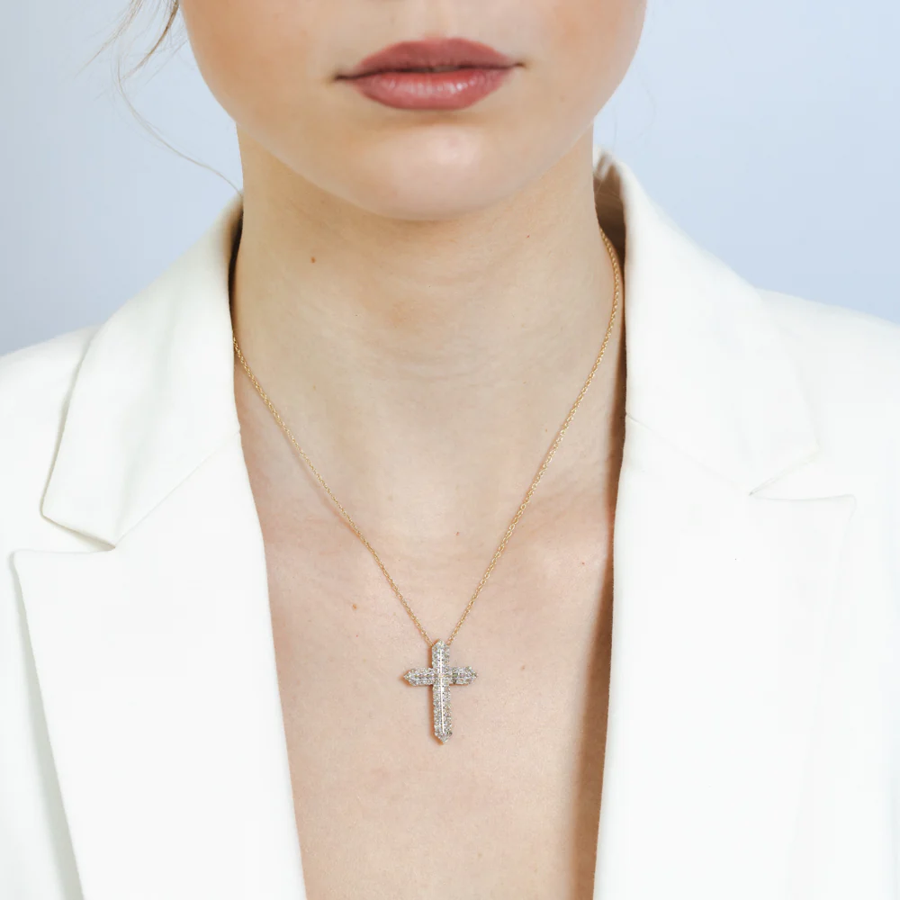 1 Carat Cross Pendant on 45cm Chain in Gold Plated Silver - Image 2