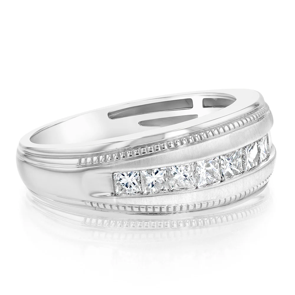 1 Carat Diamond Gents Ring in 10ct White Gold - Image 2