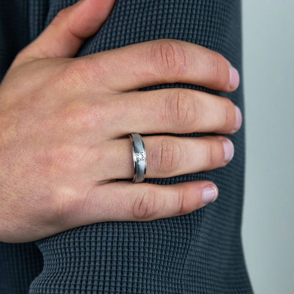 1 Diamond Gents Ring in Sterling Silver - Image 3
