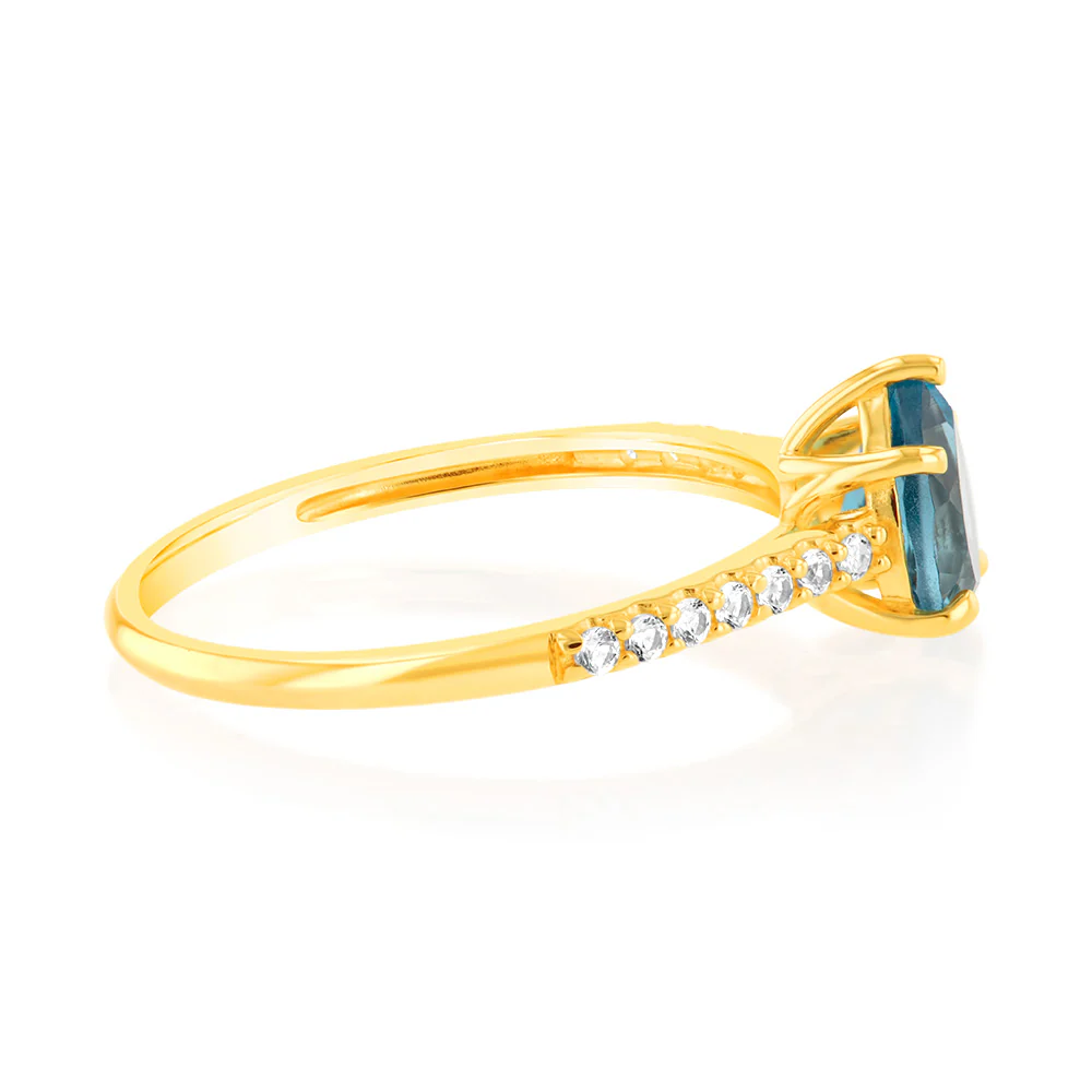 1 London Blue Topaz, 12Created Sapphire & 2 Single Cut Diamonds in 9ct Yellow Gold Ring - Image 2