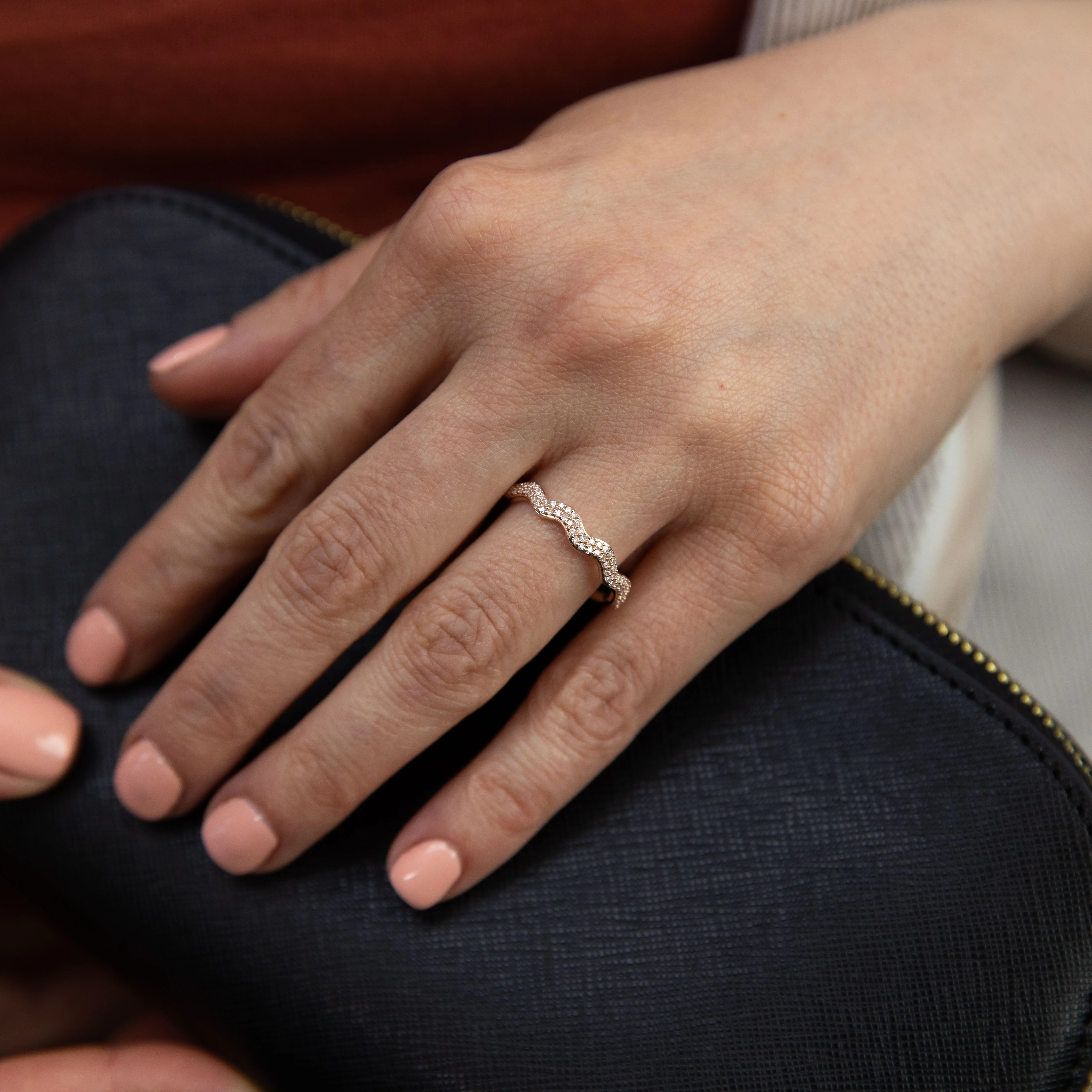 10ct Rose Gold 1/5 Carat Diamond Ring - Image 3