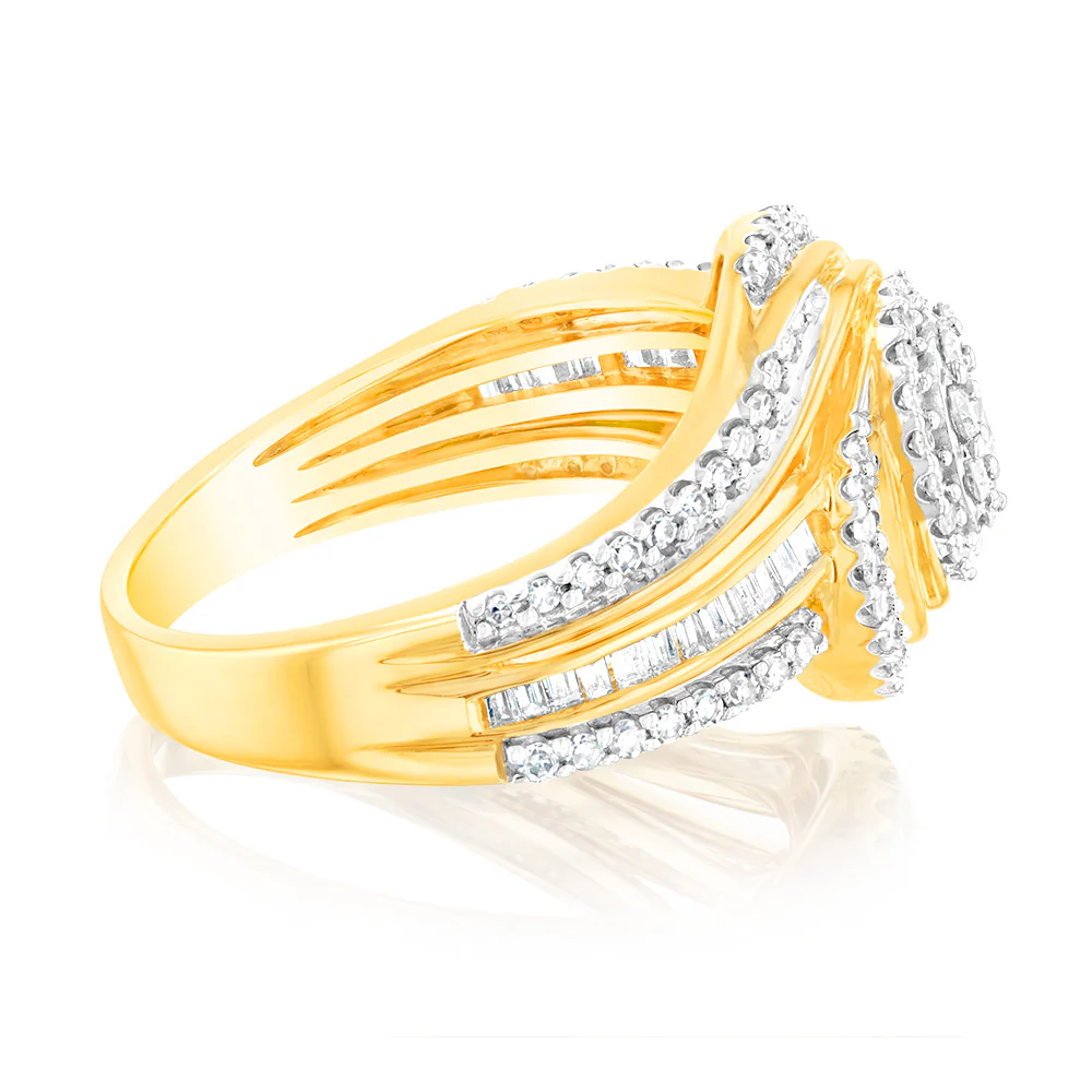 10ct Yellow Gold 3/4 Carat Diamond Round Cluster Ring - Image 2