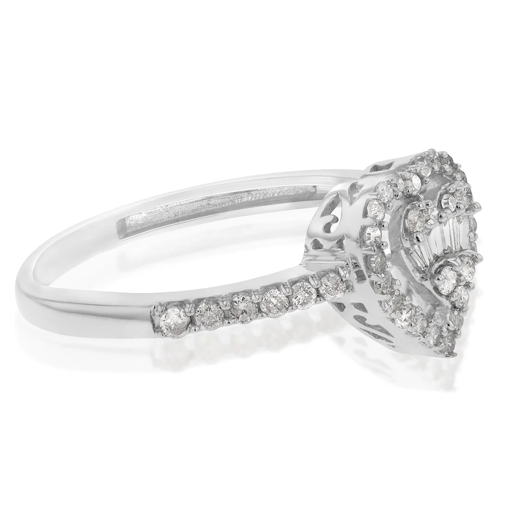 14ct White Gold 1/3 Carat Diamond Heart Ring - Image 2