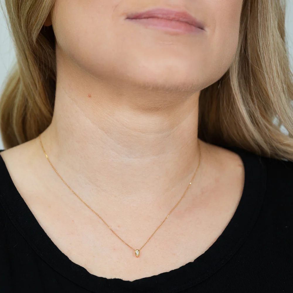 14ct Yellow Gold 1/10 Carat Diamond Pendant On 45cm Chain - Image 2