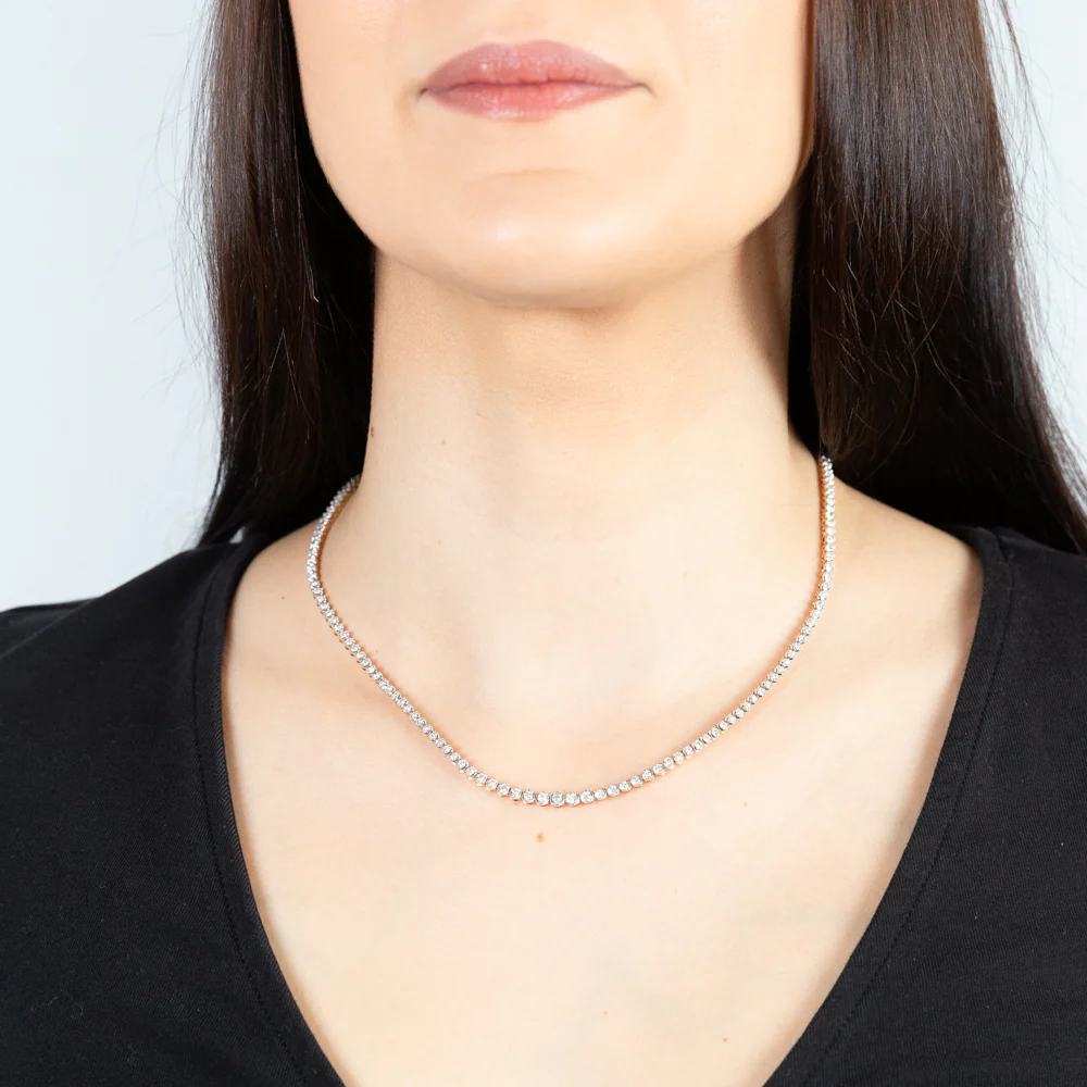 14ct Yellow Gold 3 Carats Diamond Necklace with 157 Brilliant Diamonds 43cm - Image 3