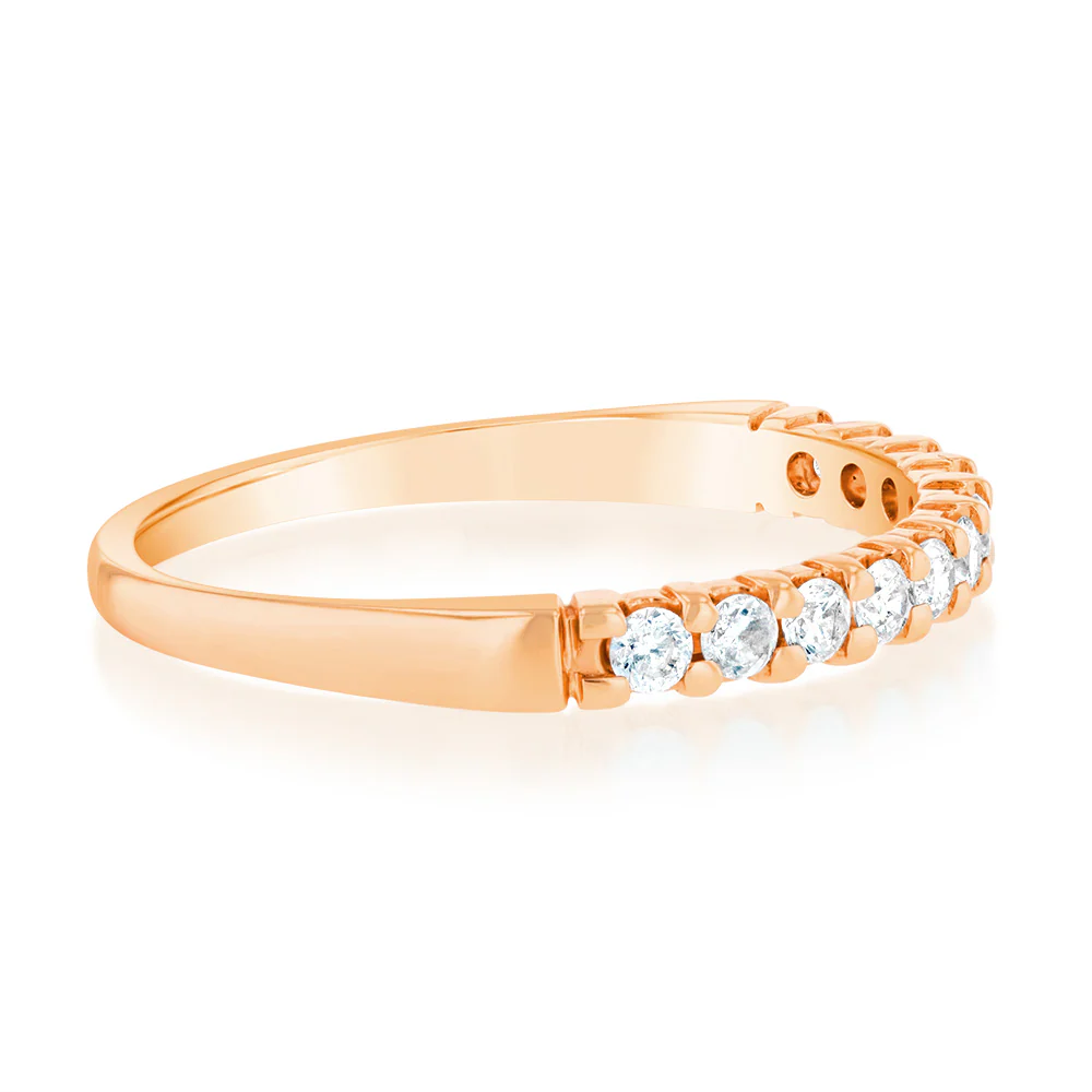 18ct Rose Gold Ring with 0.25 Carats Of Diamonds - Image 2