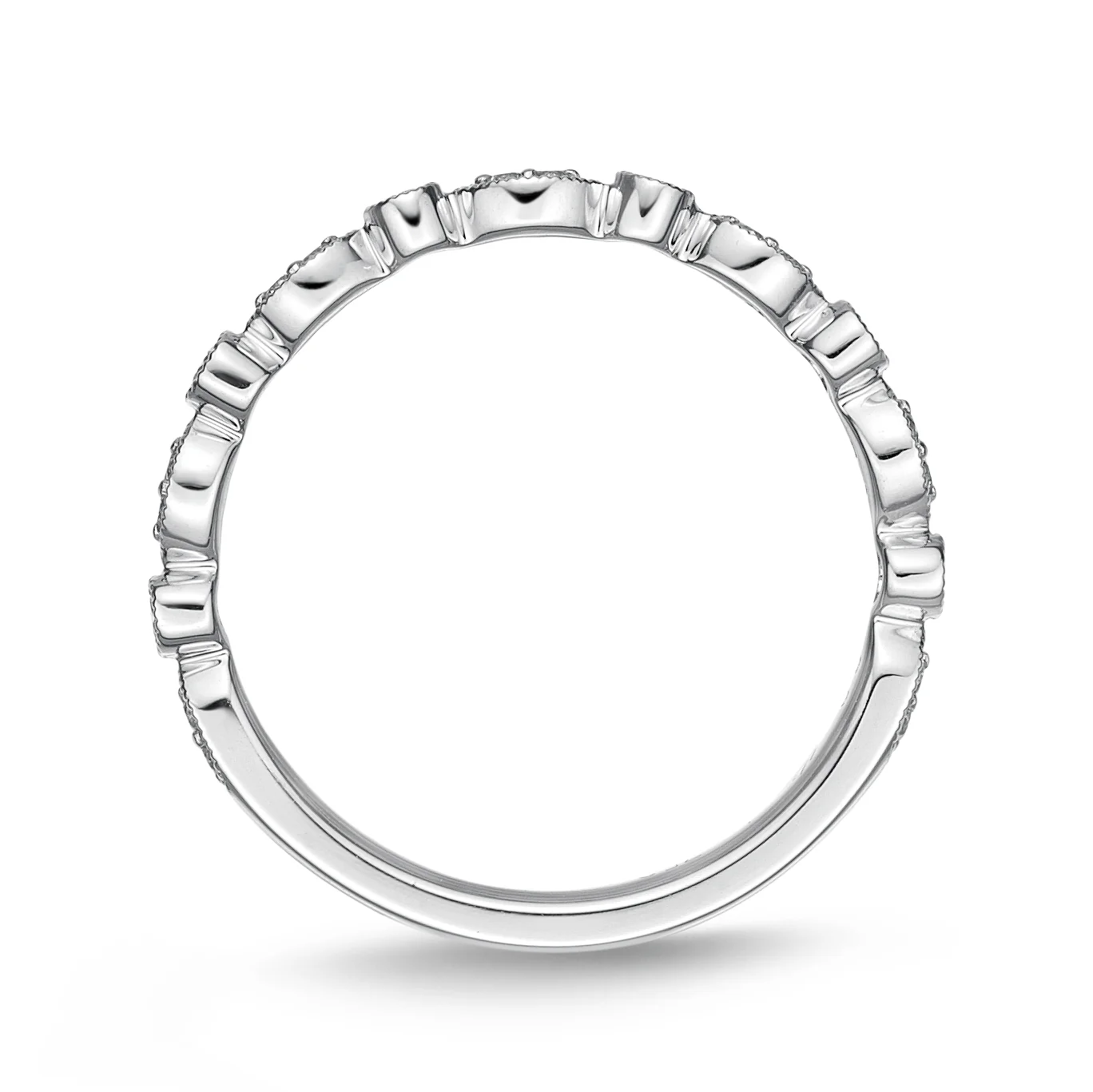 18ct White Gold 0.15 Carat Diamond Vintage Round & Illusion Marquise Stack Ring - Image 2