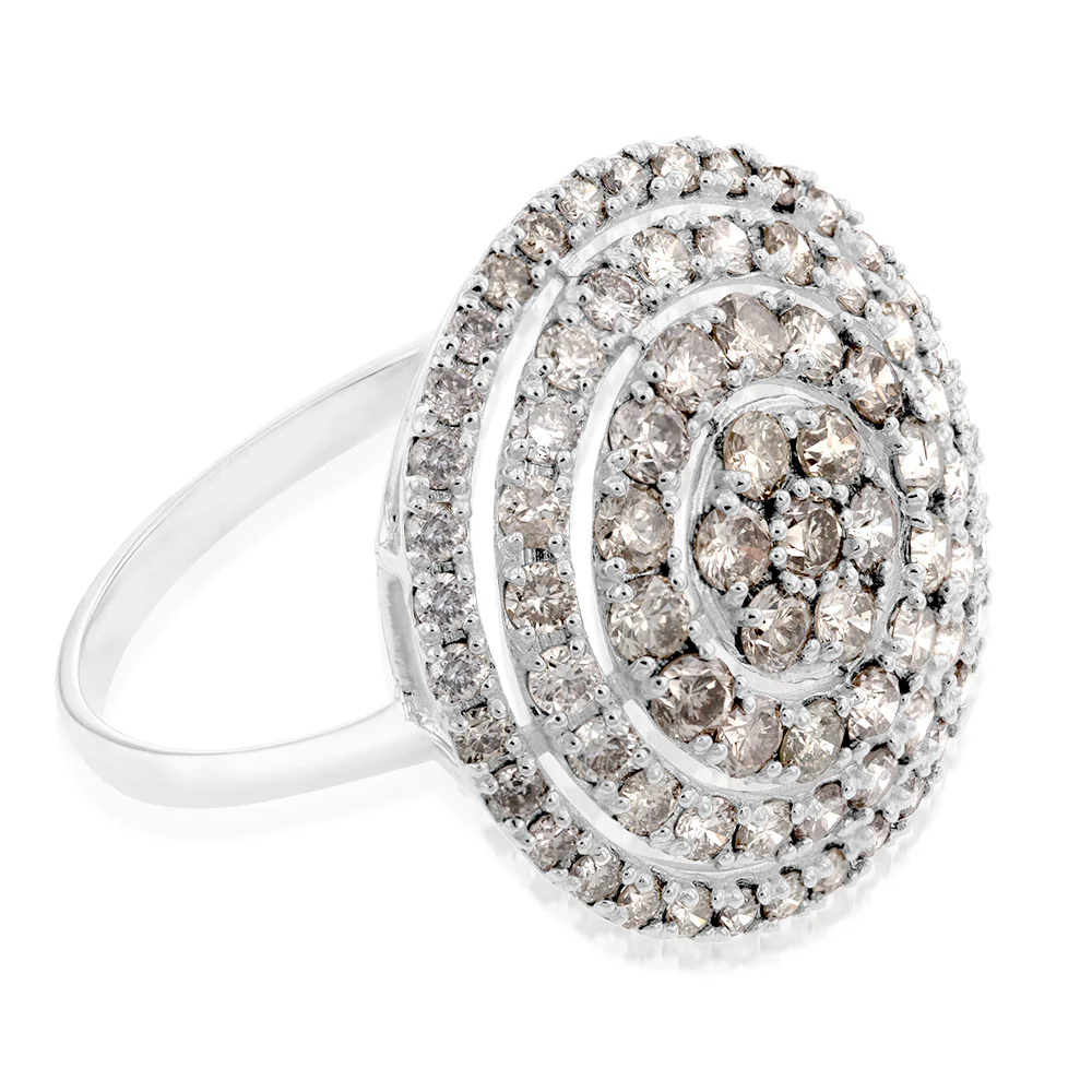 18ct White Gold 2 Carat Diamond Round Shape Cluster Ring - Image 2