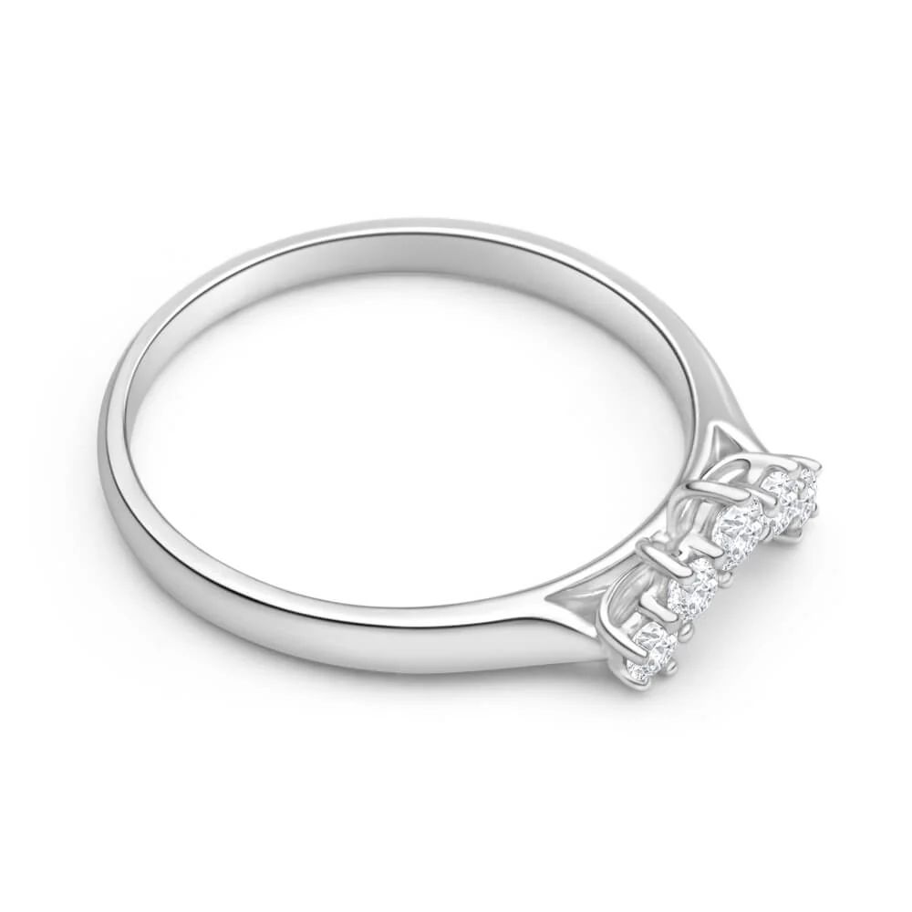 18ct White Gold Ring With 0.25 Carats Of Brilliant Cut Claw Set Diamonds - Image 2
