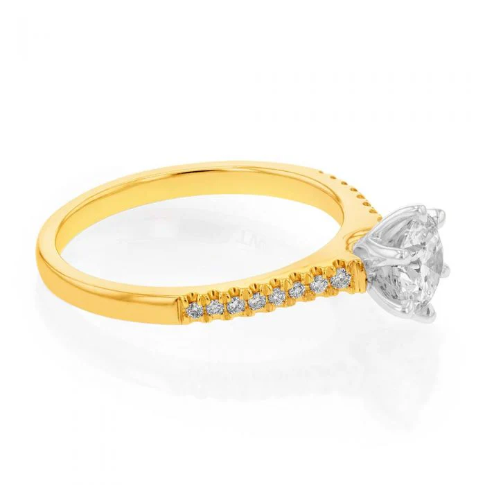18ct Yellow Gold 3/4 Carat Diamond Solitaire Ring with 0.70 Carat Centre Diamond and 16 Shoulder Diamonds - Image 2