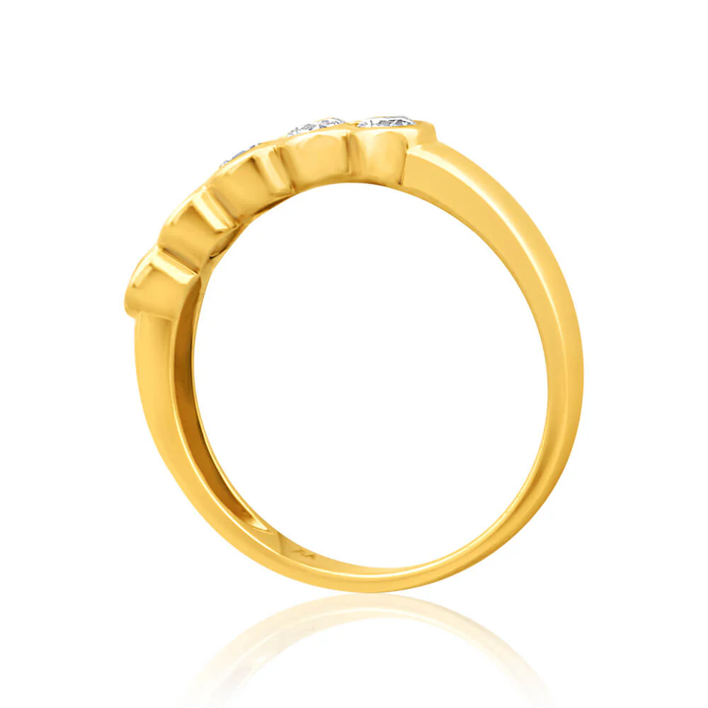 18ct Yellow Gold Ring With 1/2 Carat Of Bezel Set Diamonds - Image 2