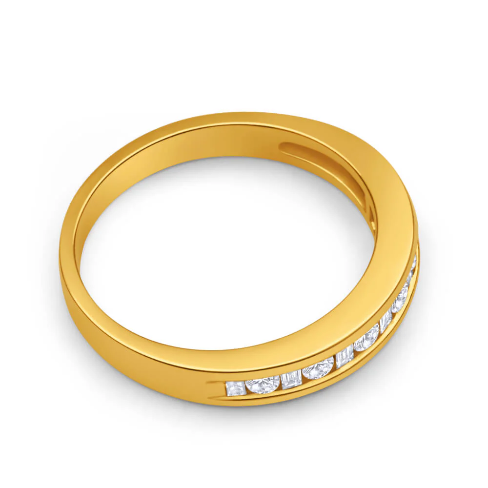 18ct Yellow Gold Ring With 15 Mixed Cut 0.30 Carat Diamonds - Image 2