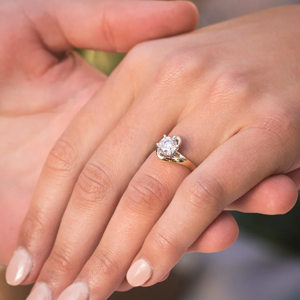 18ct Yellow Gold Solitaire Ring With 1.5 Carat Australian Diamond - Image 3