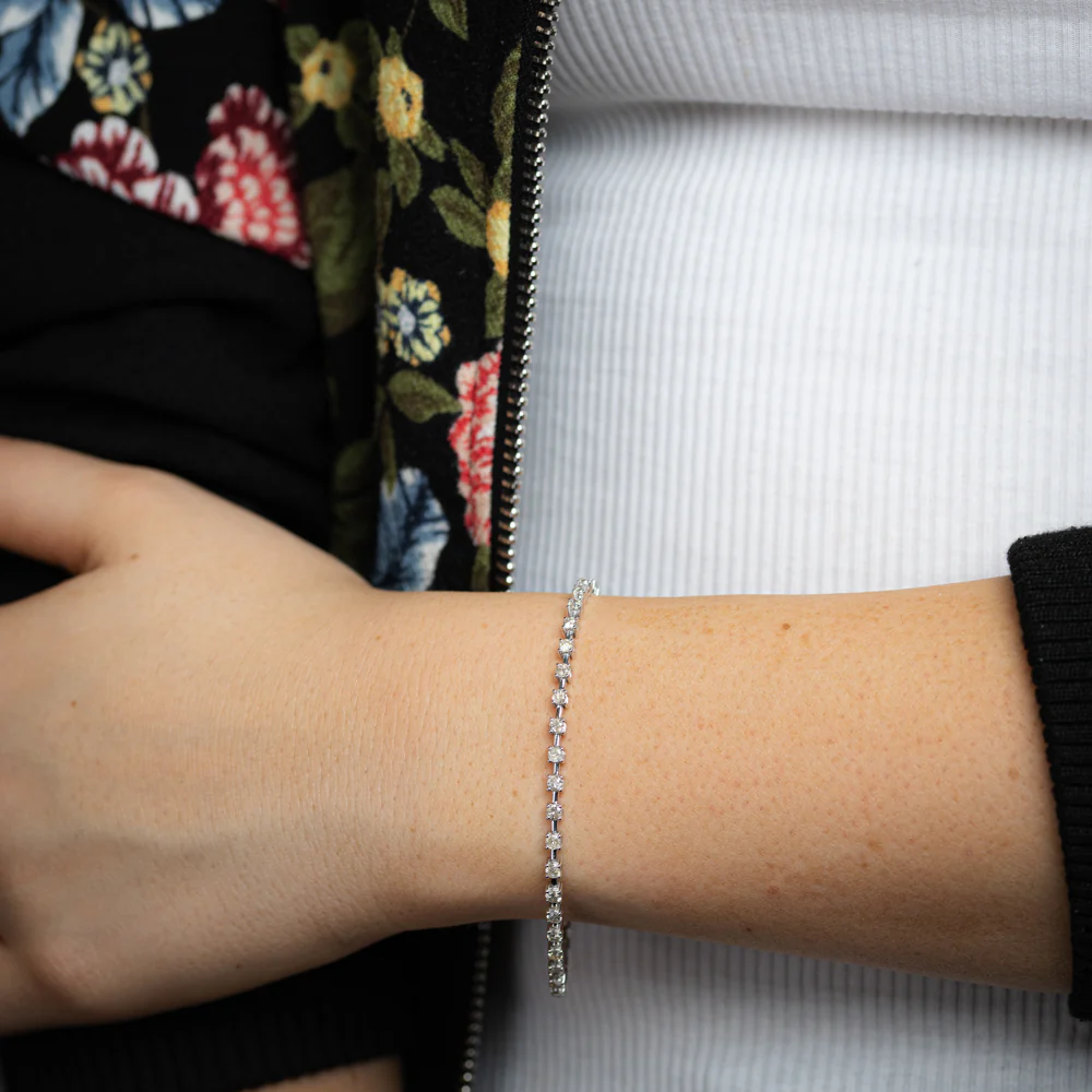 2 Carats Diamond Tennis Bracelet 17.5 cm in 9ct White Gold - Image 4
