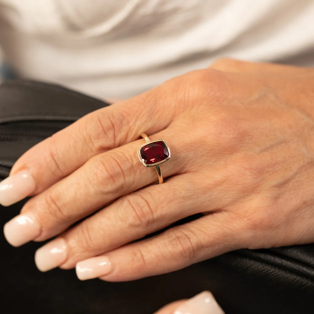 4.50 Carat Created Ruby Bezel Set Ring in 9ct Yellow Gold - Image 3