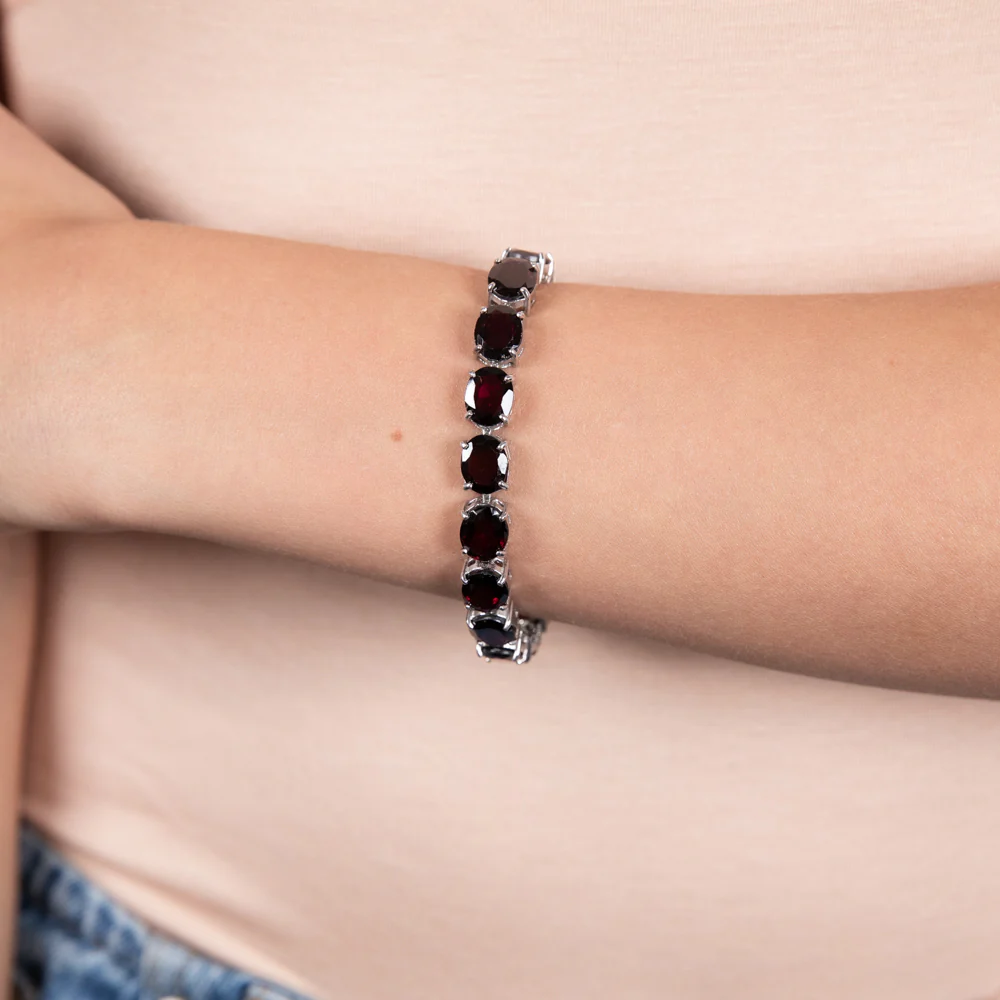 45 Carat Garnet Tennis Bracelet Set in Sterling Silver - Image 3