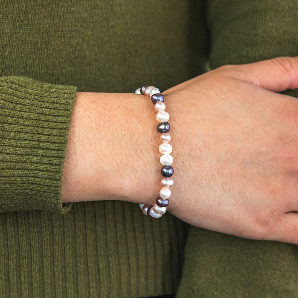 6mm Freshwater Pearl White Pink Peacock Stretch Bracelet - Image 2