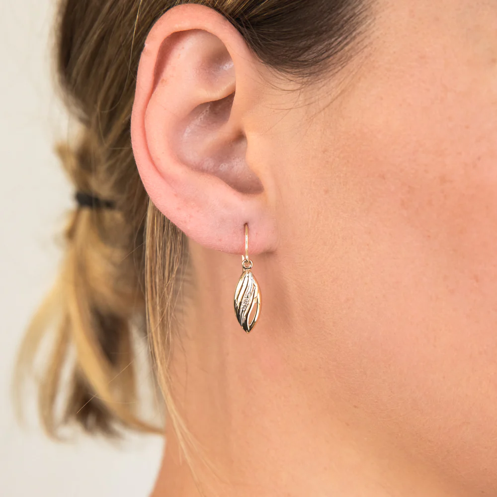 9ct Elegant Yellow Gold Diamond Drop Earrings - Image 2