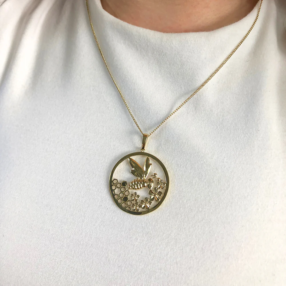 9ct Gold Bee Hoop Pendant - Image 2
