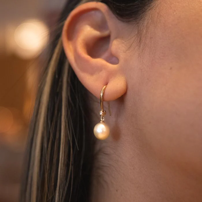 9ct Golden South Sea and Diamond Earrings - Image 2