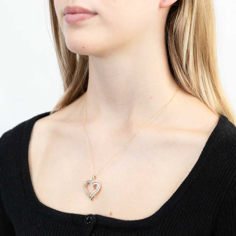 9ct Radiant Yellow Gold 1/2 Carat Diamond Heart Pendant With 45cm Chain - Image 2