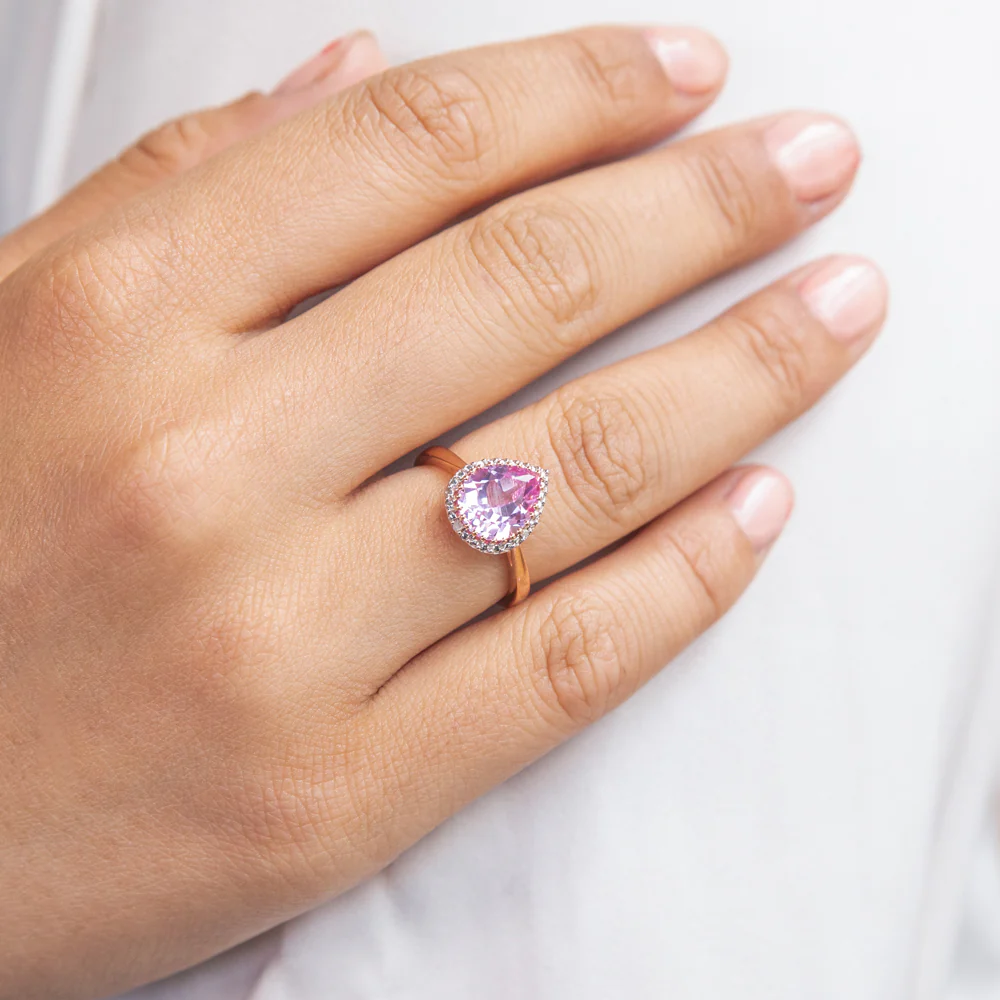 9ct Rose Gold Created Peach Sapphire and Diamond Pear Cut Ring - Image 3