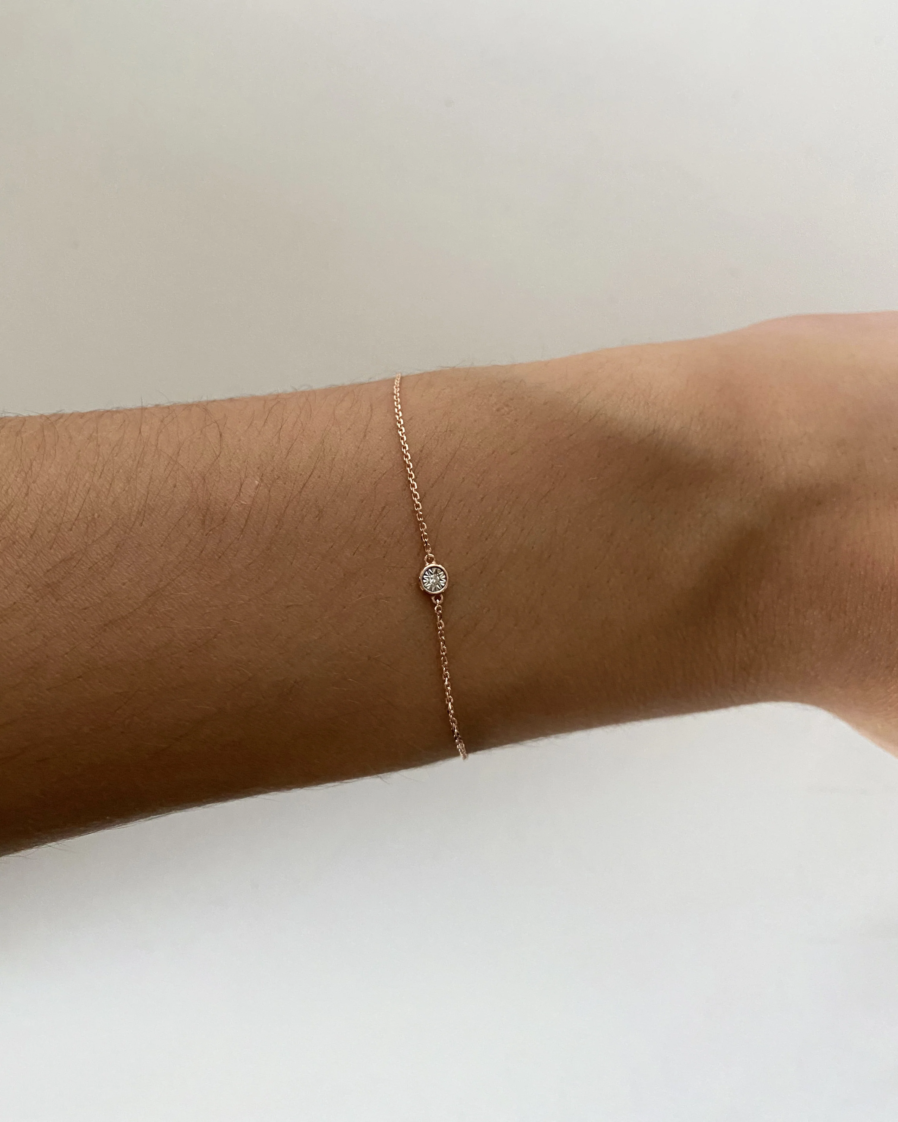 9ct Rose Gold Diamond Adjustable 16-18cm Bracelet - Image 4
