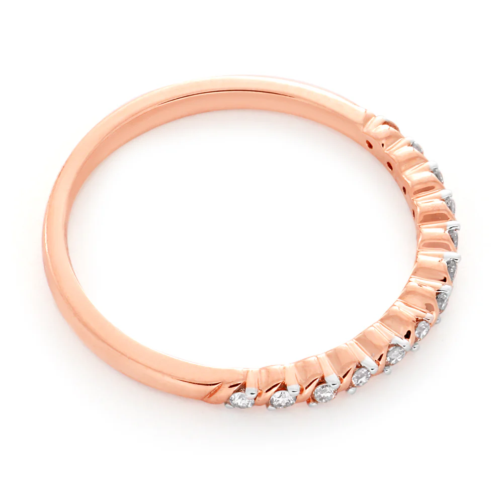 9ct Rose Gold Diamond Ring with 13 Brilliant Cut Diamonds and Rhodium Plated Claws - Image 2