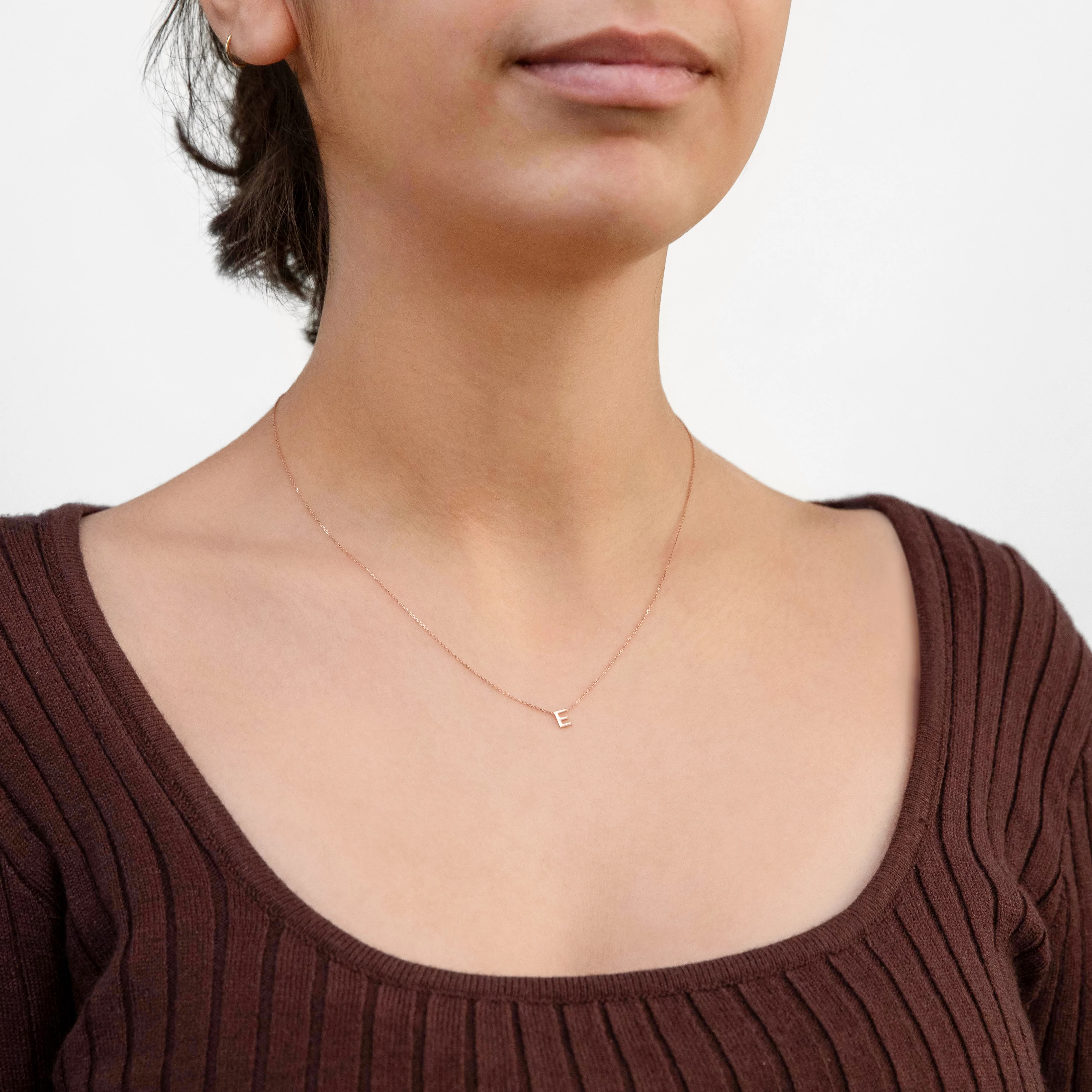 9ct Rose Gold Initial "E" Pendant on 43cm Chain - Image 2