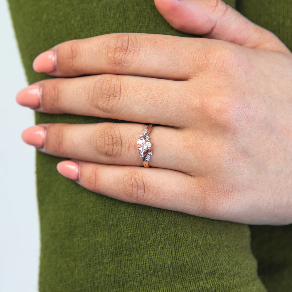 9ct Rose Gold Morganite and Diamond Heart Ring - Image 3