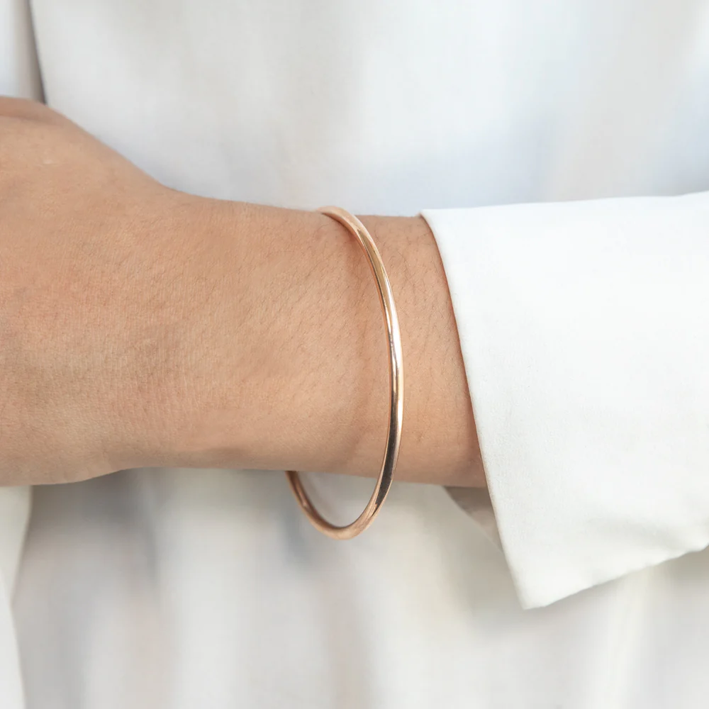 9ct Rose Gold SilverFilled  3mm x 65mm Plain Golf Bangle - Image 3