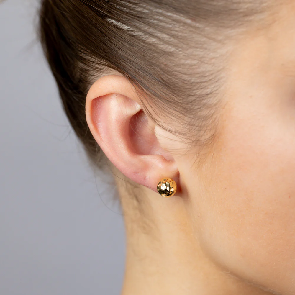 9ct Silverfilled Dicut Stud Earrings - Image 2